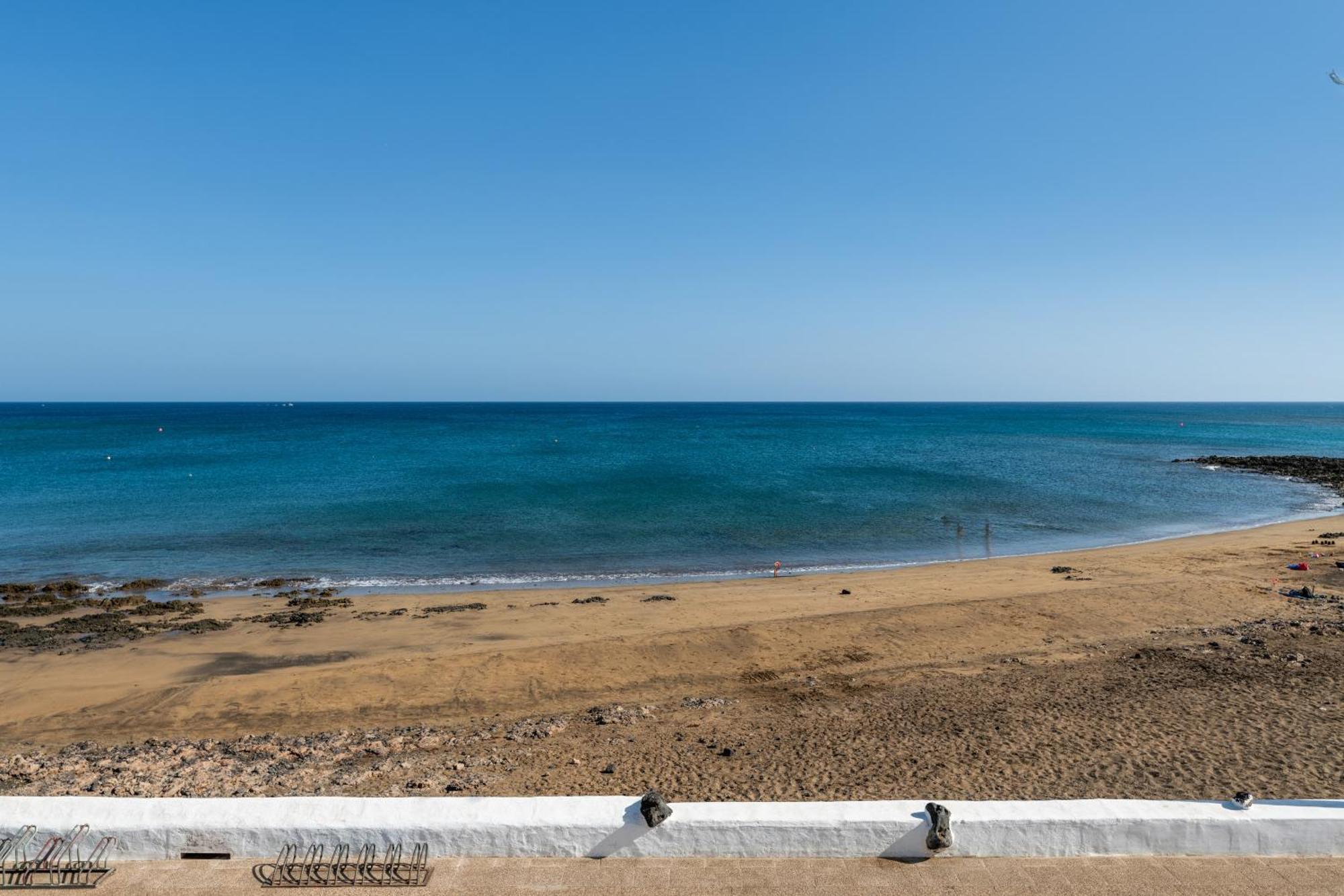 51 Avenue Playa Honda Apartment Playa Honda  Bagian luar foto